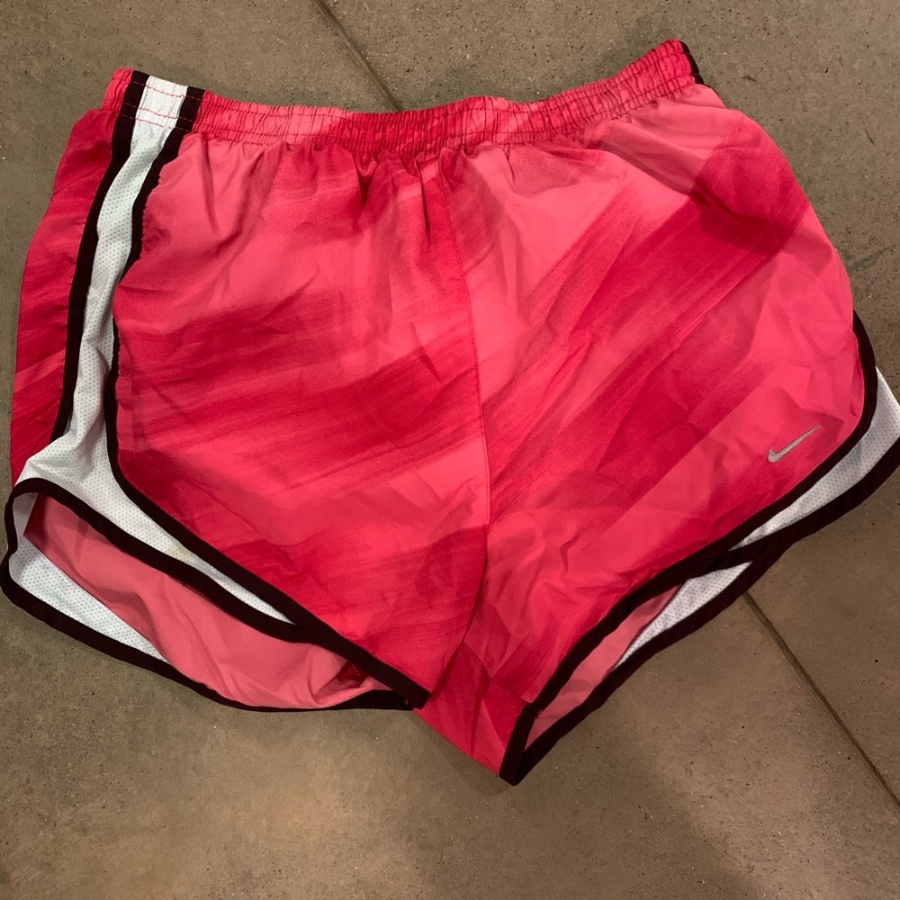 nike drifit magenta pink running shorts small